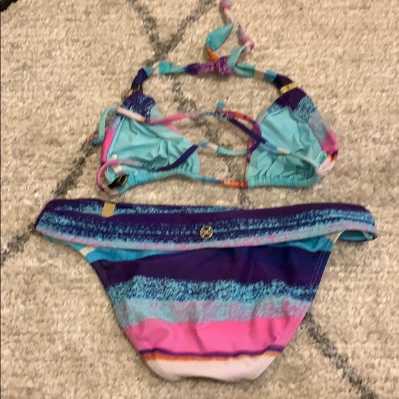 Vix bikini - Picture 2 of 2